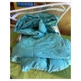 Teal Full/ Queen comforter