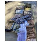 Blankets, curtains and table cloths
