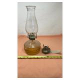 Oil lamp with extra top with oil