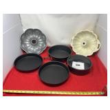 Cake baking dishes