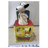 1968 Mattel Snoopy in the Music Box