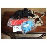 Lot  of 4 suspenders, 2 open & 2 unopened