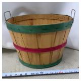 Half-Bushel Basket with Red and Green Bands