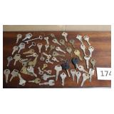 Lg lot of keys