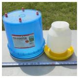 Hen Hydrator and Feeder