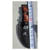 Winchester Rich Grain Wood Guthook & Caping Knife