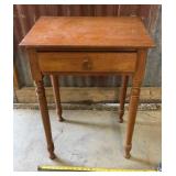 Antique American Sheraton-Style Single-Drawer