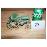 Ertl 1/16 John Deere Model D diecast metal