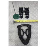 Cast Iron Collectibles. Includes a large trivet