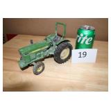 Ertl John Deere 1/16 1850 tractor