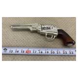 Avon Colt Revolver Wild Country After Shave.