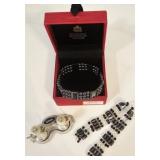 Japan Salt & Pepper, Magnetic Jewelry