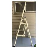Fold Up Step Ladder