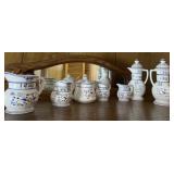 Acson Japan Measuring Cups With Vinegar, Oil,