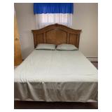 American By Martinsville Queen Bed Frame,