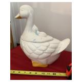 Ceramic Duck Cookie Jar with some Cracks