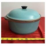 Club Cast Aluminum Pan with Lid