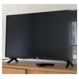 LG 32" TV with Remote Works