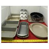 Farberware Pans, Bundt, Muffin and Loaf Pans