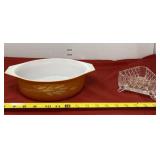 Pyrex Casserole Dish in the Autumn Harvest Wheat