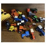 Tractor, Bulldozer, Combine and Machinery Replicas