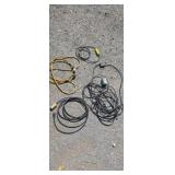 4 power cords.