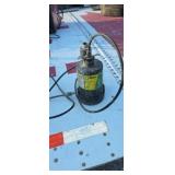 Submersible water pump works