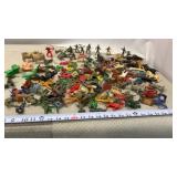 Vtg Army Men, Figurines, and more