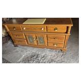 Vtg Dresser with Decorative Glass Panels 64 x