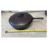 Cast Iron Deep Skillet/Chicken Fryer with Lid
