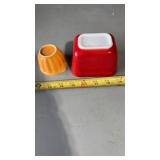 Pyrex Primary Red #501 refrigerator dish.&
