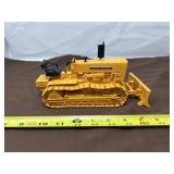 ERTL Prestige Collection John Deere 1010 Crawler