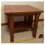 Solid Oak Style Mission Table. Measures