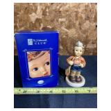 2001 Goebel First Mate figurine with original
