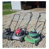 3 push mowers for parts or repair