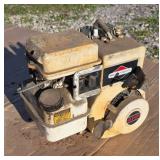 Briggs & Stratton 4 horsepower gas engine runs