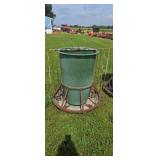 Fiberglass round saw feeder