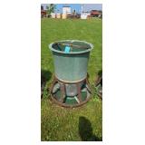 36"T fiberglass round style feeder
