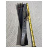 4 new lawn mower blades 27222