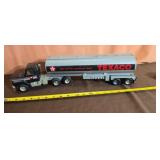 Ertl Texaco Tanker Semi-Truck.