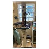 Grizzly Industrial Band Saw