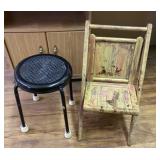 Black Bench with Childï¿½s Fold Up Wood Chair