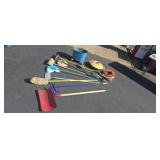 Mop Bucket Vacuum Cleaner Brooms Snow Shovels