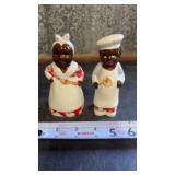 1940s-1950s ceramic Black Americana salt and