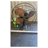 Antique Emerson Seabreeze 8" Non-Oscillating Desk