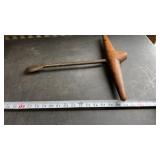 Hand Carved Antique T-handle auger