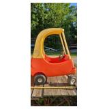 Little Tikes Cozy Coupe ride-on