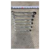 GEARWRENCH metric 72-tooth combination ratcheting