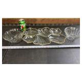 Jeannette Glass 6-part leaf-shaped divided