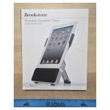 New Brookstone Ipad Portable Speaker Dock in Box